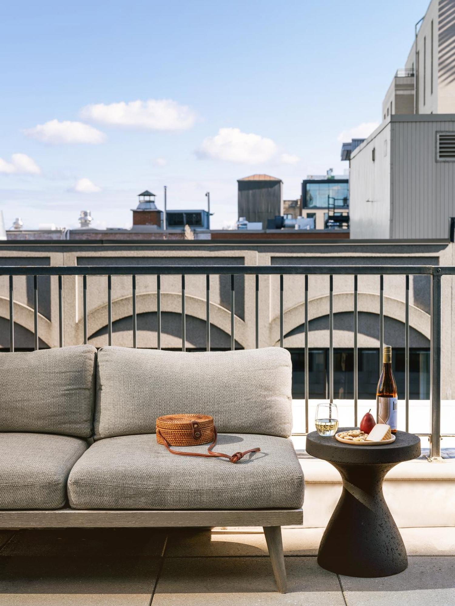 Aparthotel Sonder Penny Lane Montreal Zewnętrze zdjęcie